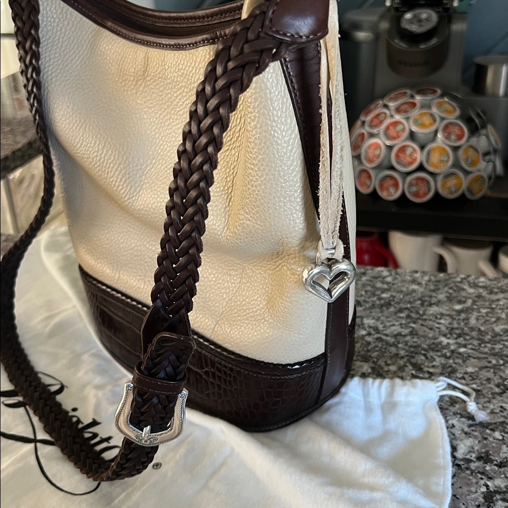 Brighton Crossbody - Picture 2 of 7